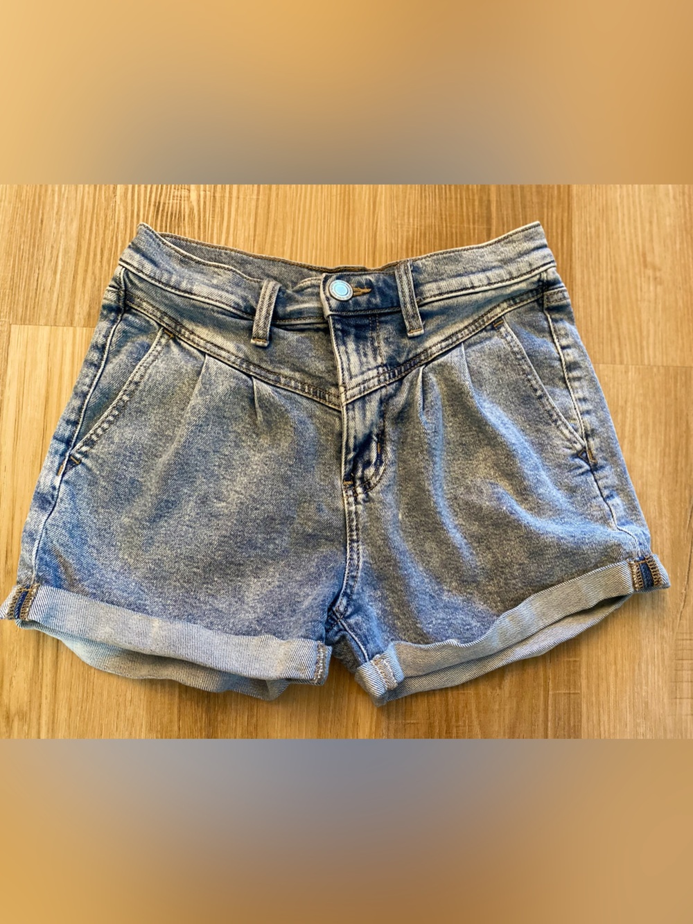 ⭐️⭐️SO Mom 90’s  High-Waisted Blue Jean Rolled Denim Shorts